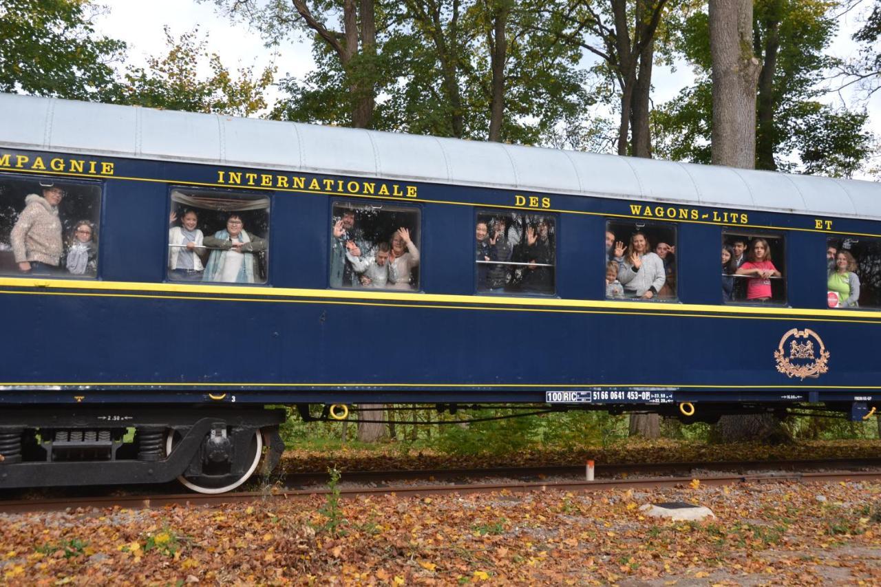Le Train Des Reves Dracy-Saint-Loup Exterior photo